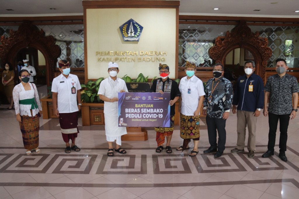 Pemkab Badung Terima Bantuan  Beras 4 Ton dari BI Perwakilan Bali